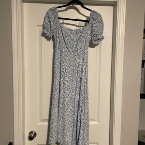 Ever New Light Blue Floral Midi Dress with Puff Sleeves